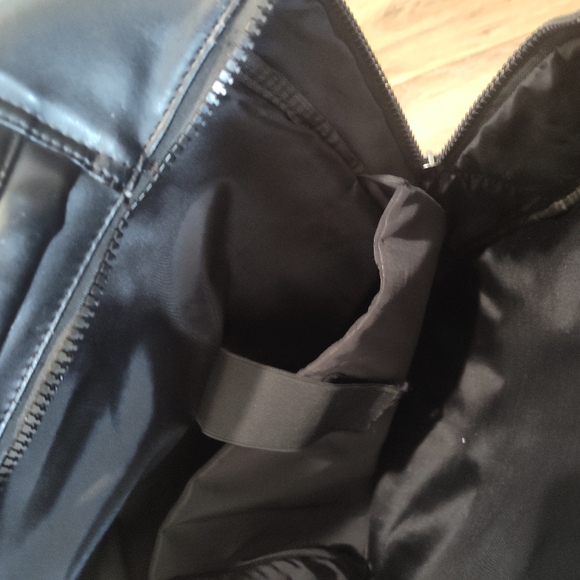 Gothic Skeleton Backpack - Picture 7 of 16